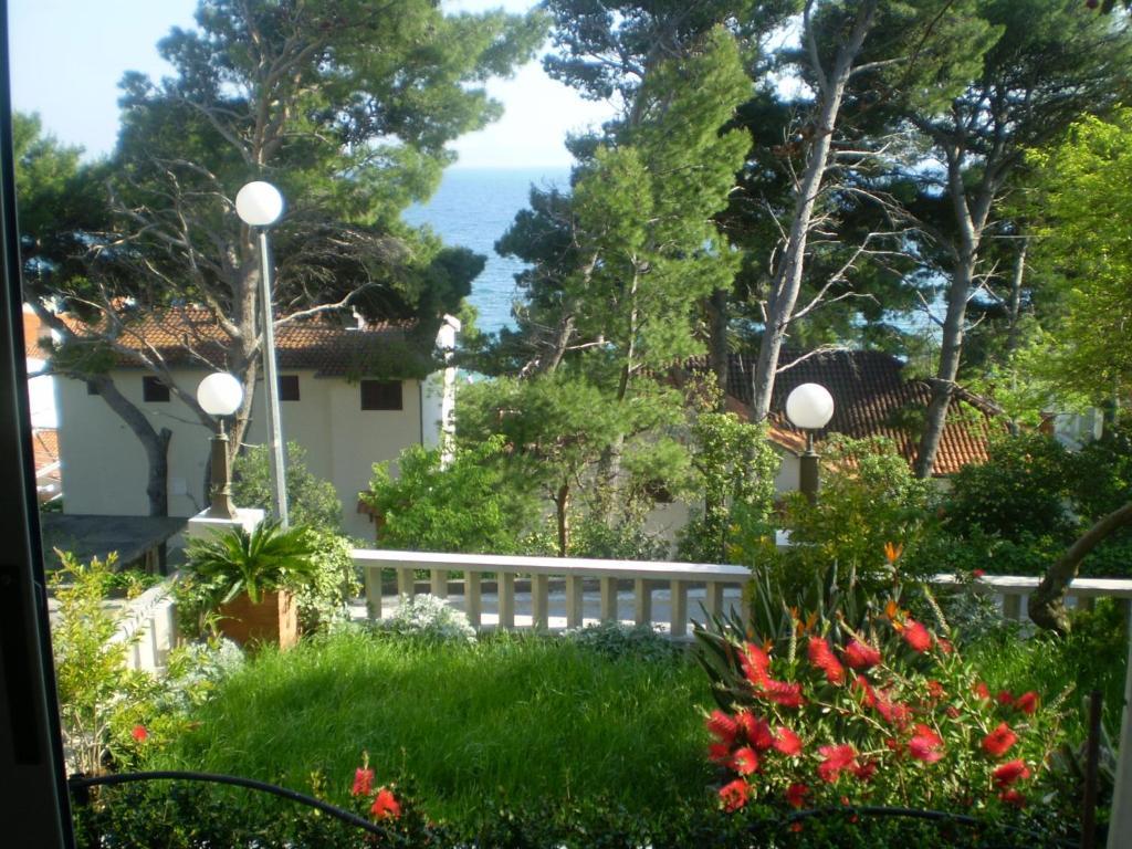Villa Bose Brela Luaran gambar